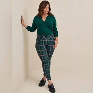 Torrid Dark Green Plaid Leggings